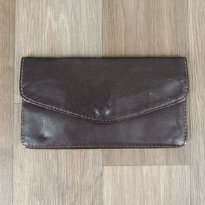 Elegant Brown Leather Wallet